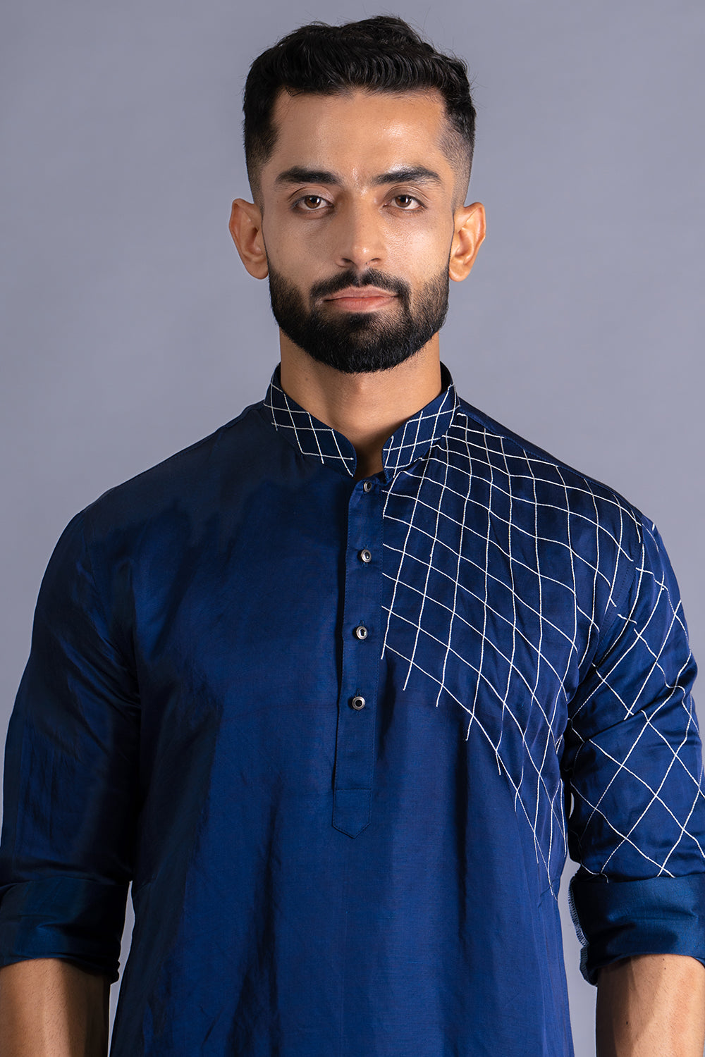 Cross-Cross Threadwork Detail On Shoulder Kurta