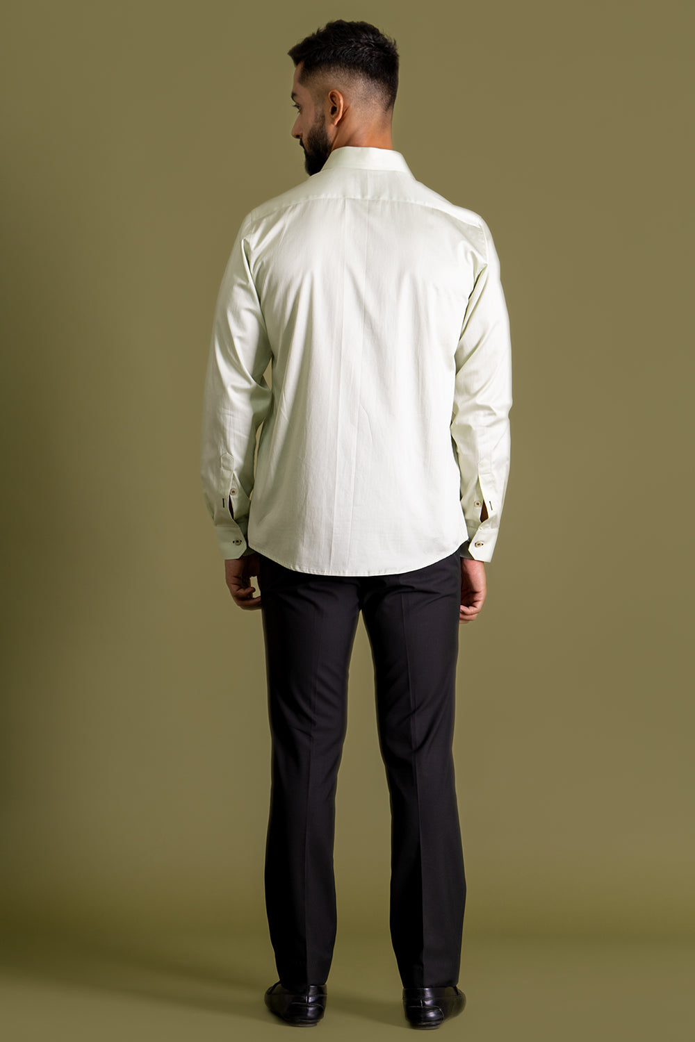 Shirt With Contrast Piping Detailing Front and Collar