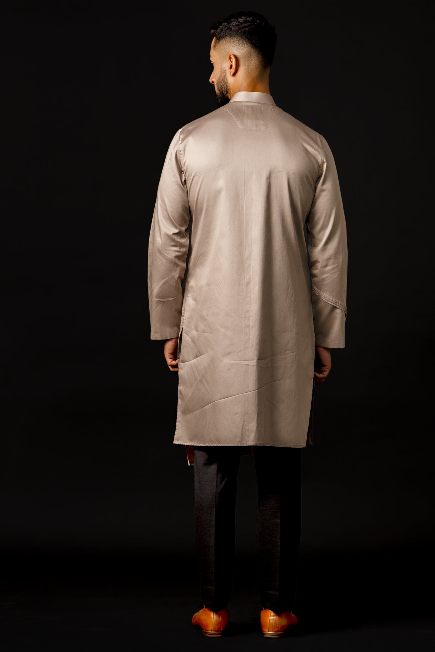 Kurta With Asymmetric Overlap Panel And Pintucks Detailing