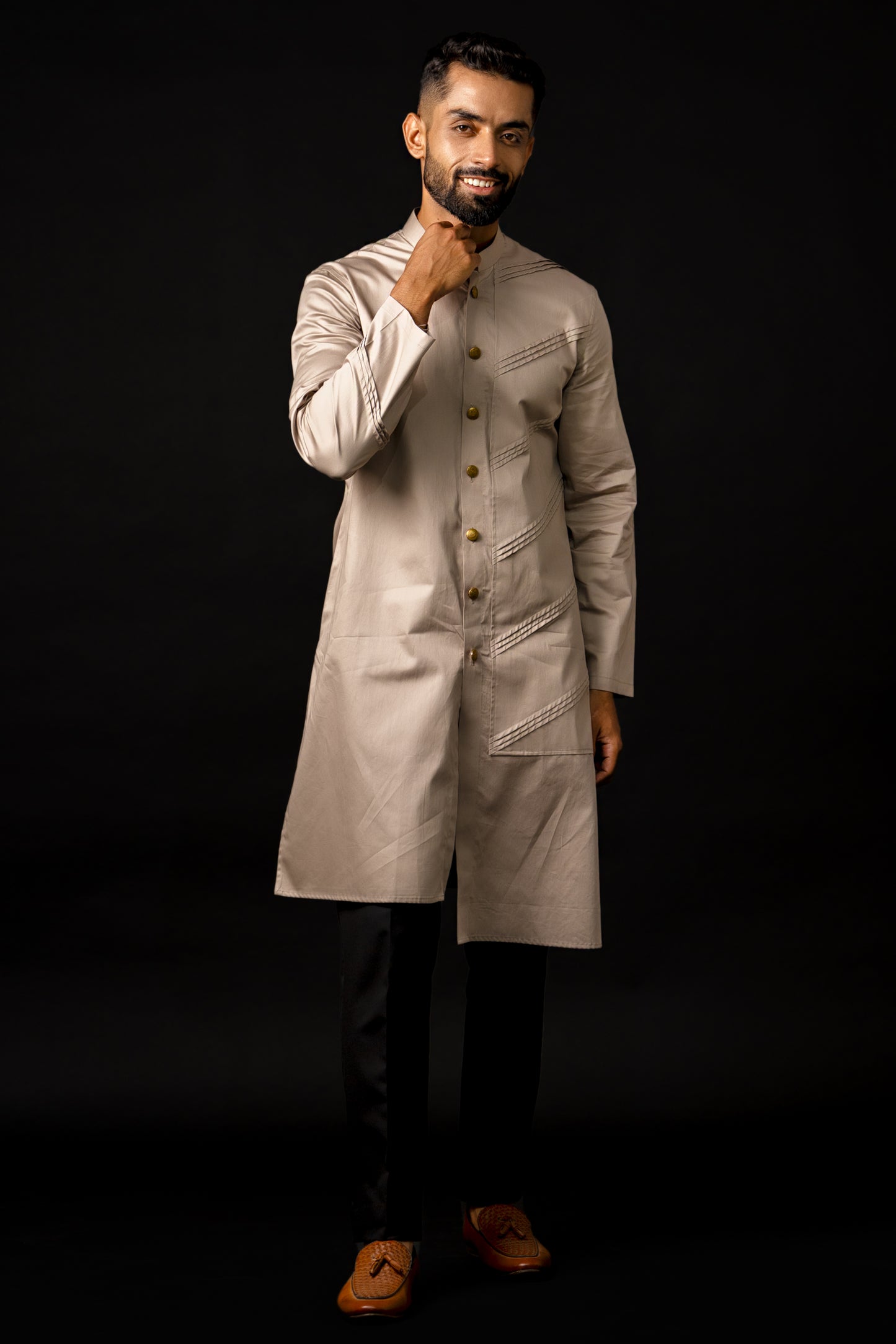 Kurta With Asymmetric Overlap Panel And Pintucks Detailing