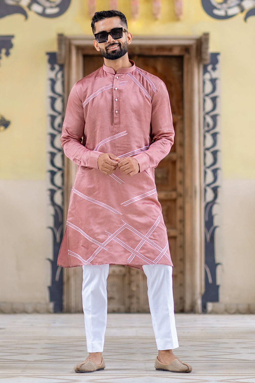 Abstract Lines Kurta With Ivory And Tone-On-Tone Embroidery