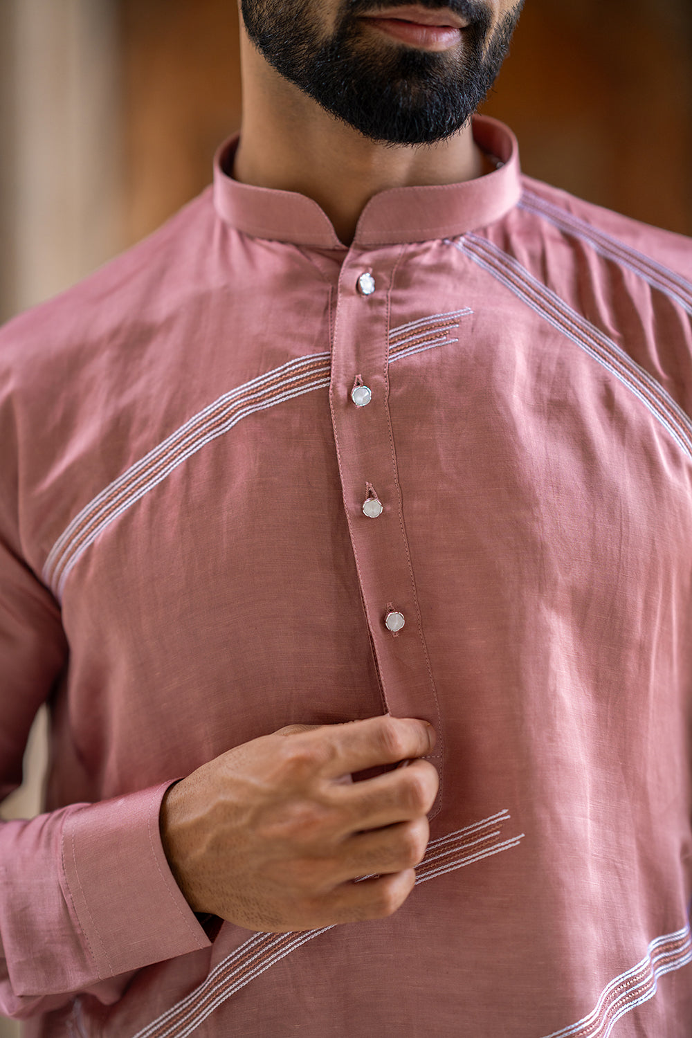 Abstract Lines Kurta With Ivory And Tone-On-Tone Embroidery