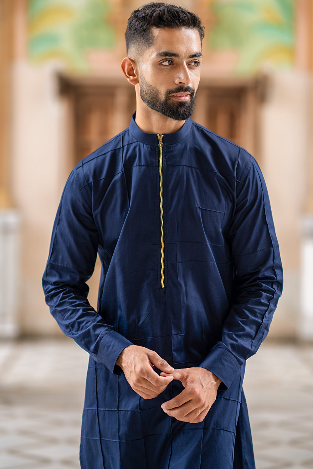 Kurta With Chain Closure And Cross Pintucks Detailing