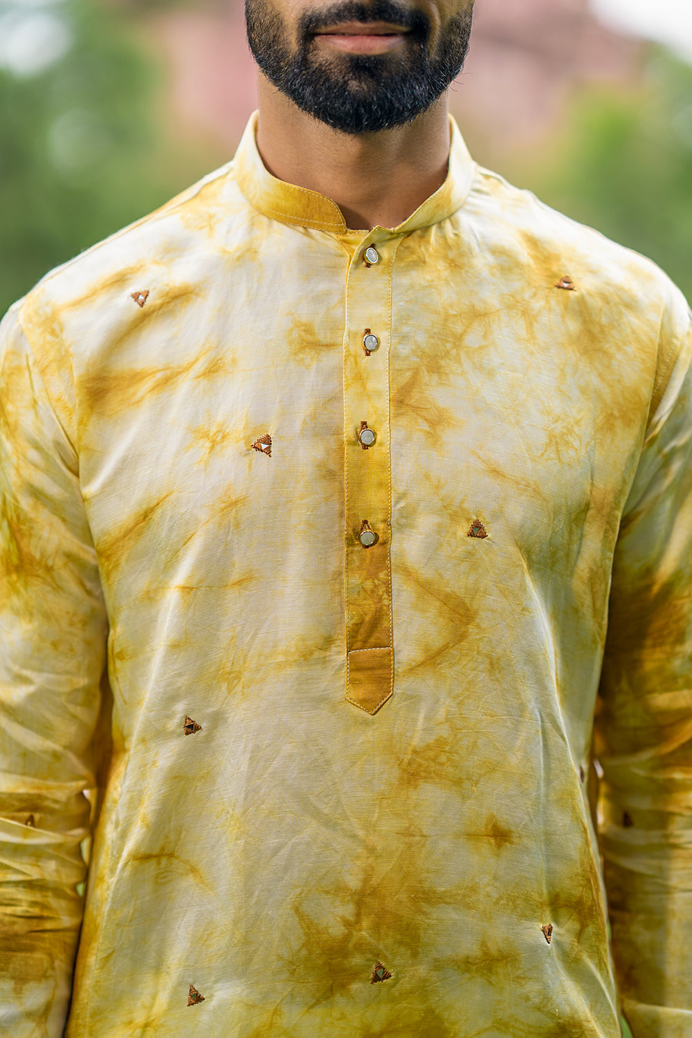 Medallion Yellow Shibori In Linen Satin Kurta