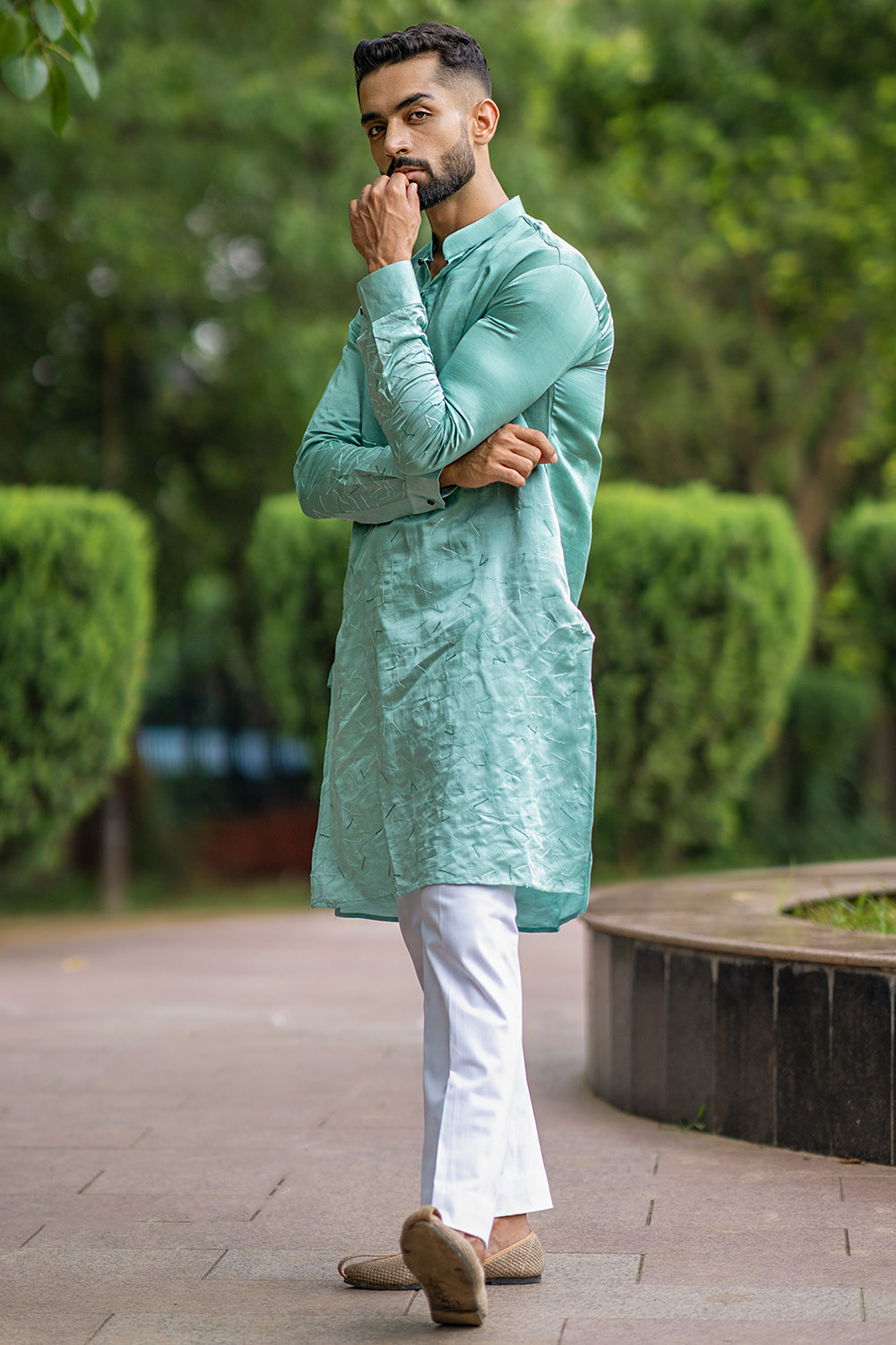 Aqua Blue Kurta With Abstract Embroidery Detailing