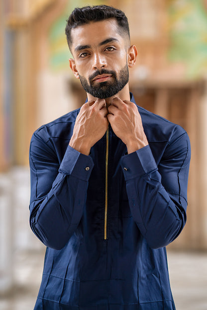 Kurta With Chain Closure And Cross Pintucks Detailing