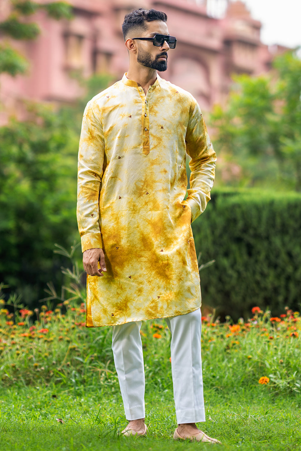 Medallion Yellow Shibori In Linen Satin Kurta