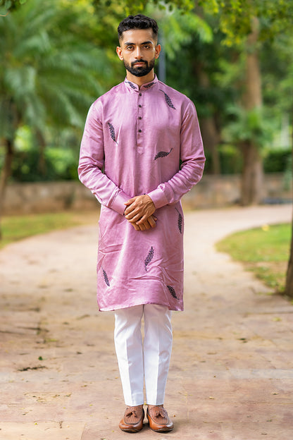 Abstract Leaf Design With Tube Light Embroidery Kurta