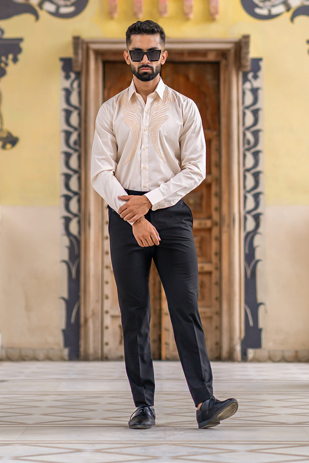 Knot Work Shirt
